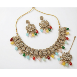 Multicolor Kundan Choker Necklace Set with Matching Earrings & Maang Tikka
