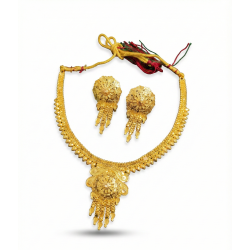 Gold-Toned Traditional Filigree Necklace Set with Floral Circular Pendant and Matching Latkan Earrings Zaveri Haldi Aesthetic Layered Butterfly Silk Thread Women Jwelleries Western Girls