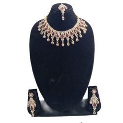 Maroon Bridal Kundan Choker Necklace Set with Maang Tikka & Earrings
